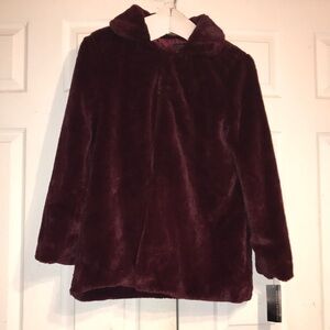 NWT Women’s Signature Studio Faux Fur Jacket